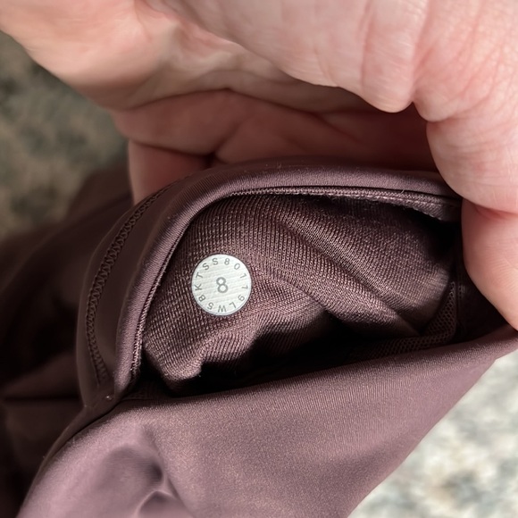 Lululemon City Core Tight *28" - Picture 5 of 9